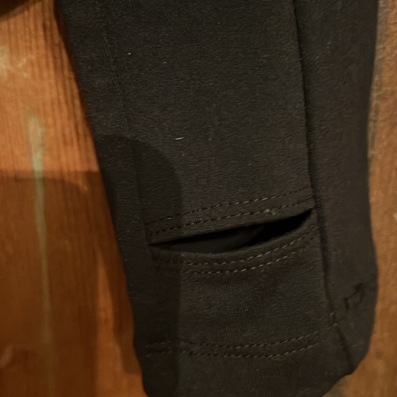 EUC Oiselle Performance Jacket - Picture 5 of 9